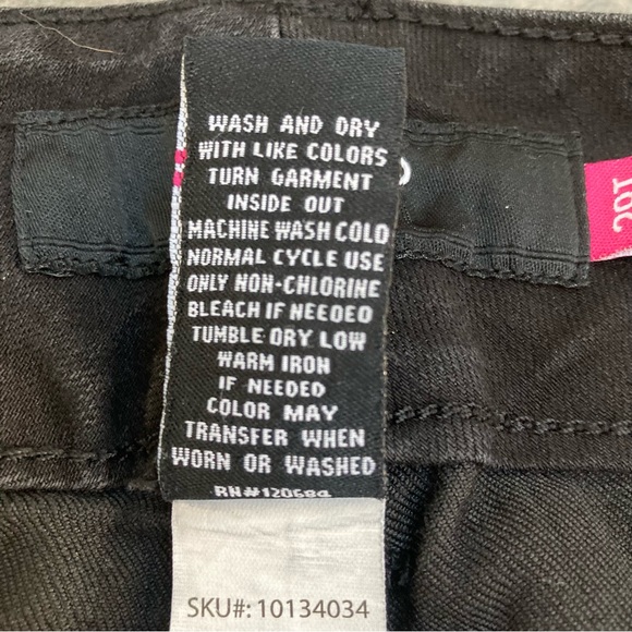 Torrid Size 28T (Tall) Black 3 Button Jeans Inseam 29 - Picture 9 of 9